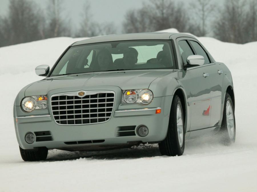  Chrysler 300C 2004 года  (фото 20 из 36)